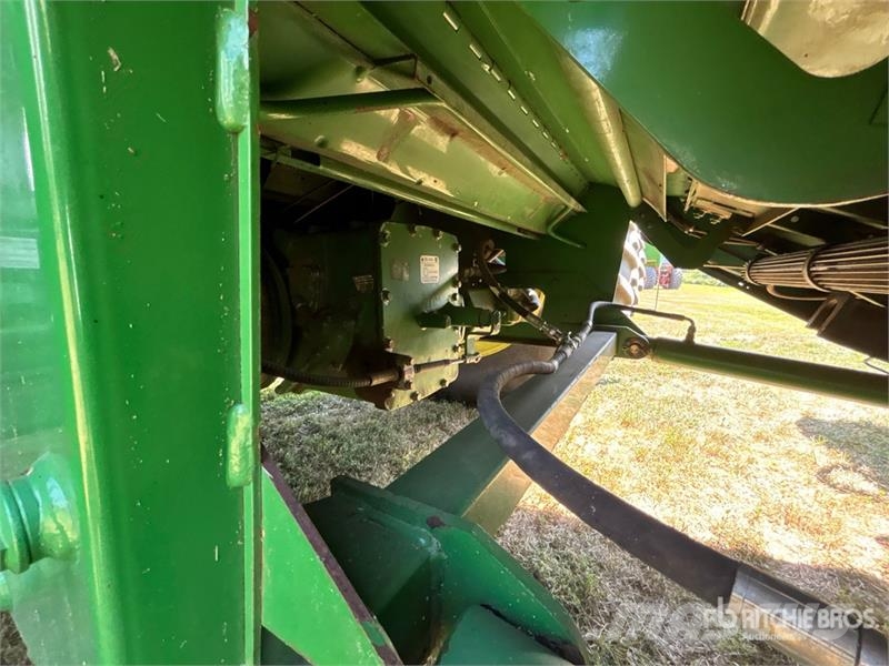 John Deere 9760 STS Combine harvesters