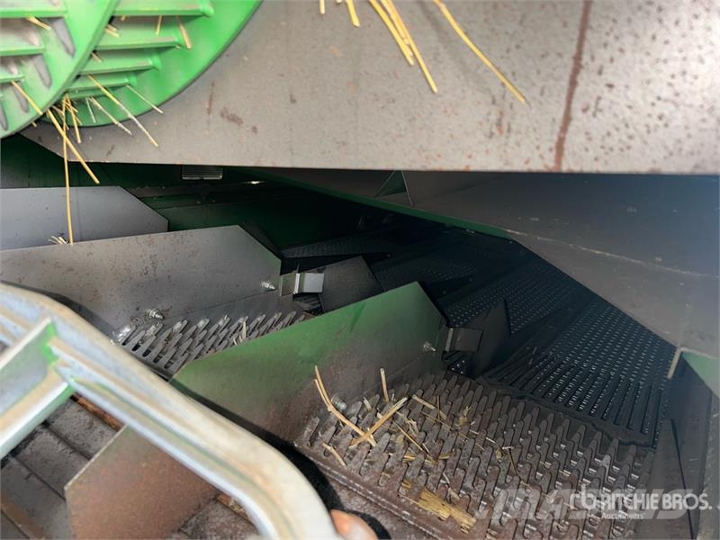 John Deere 9760 STS Combine harvesters