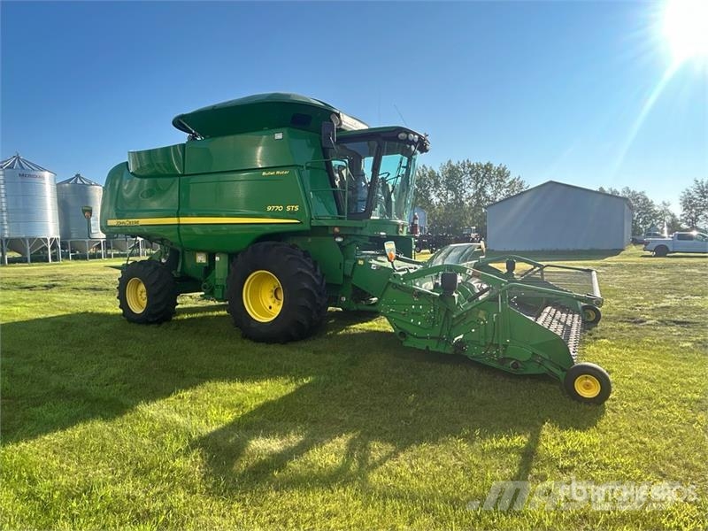 John Deere 9770 STS Mähdrescher