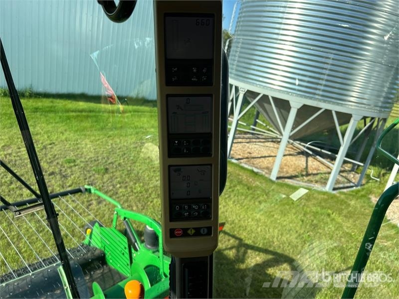 John Deere 9770 STS Mähdrescher