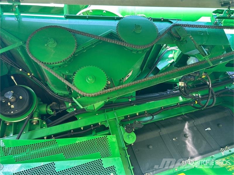 John Deere 9770 STS Mähdrescher