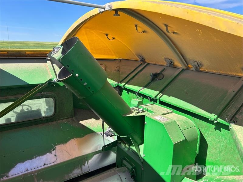 John Deere 9770 STS Mähdrescher