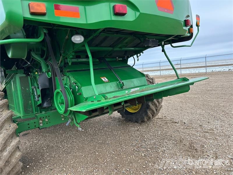 John Deere 9770 STS コンバイン