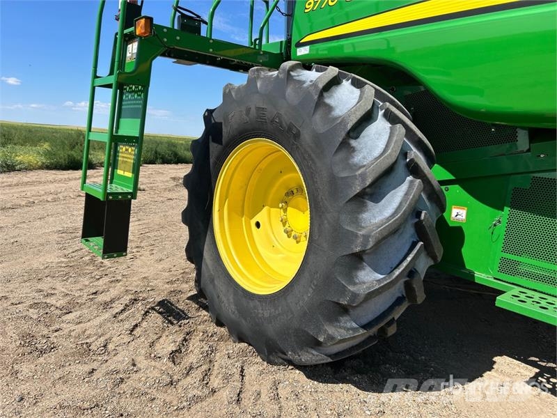 John Deere 9770 STS Mähdrescher