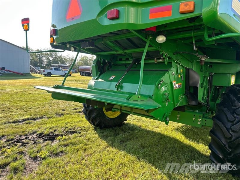 John Deere 9770 STS Mähdrescher