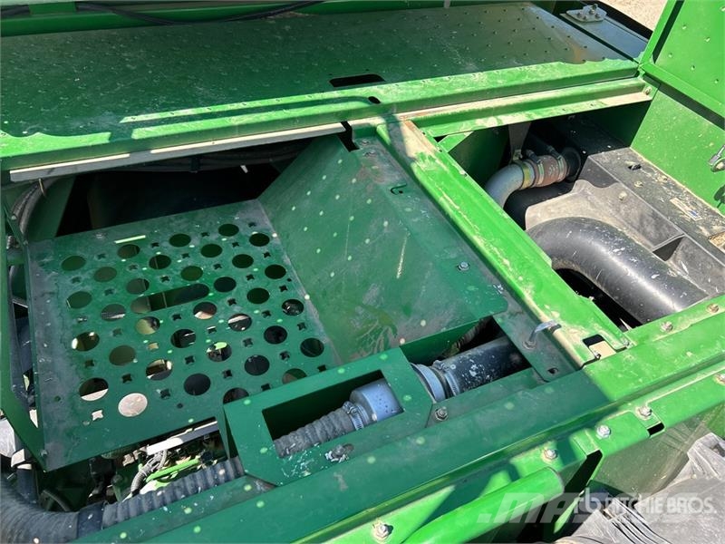 John Deere 9770 STS Mähdrescher