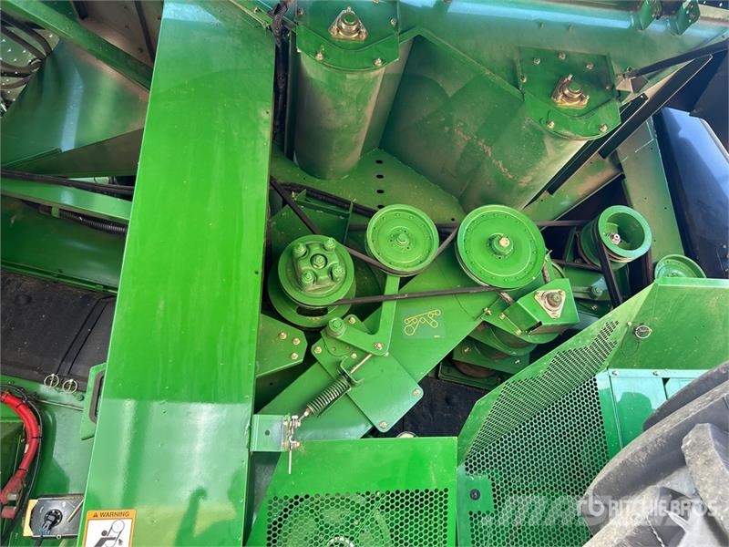 John Deere 9770 STS Mähdrescher