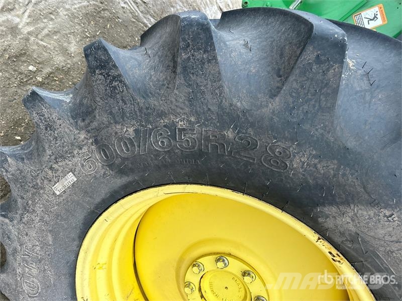 John Deere 9770 STS コンバイン