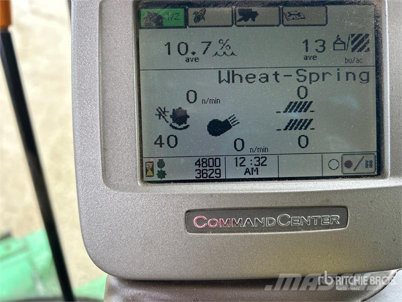 John Deere 9770 STS コンバイン