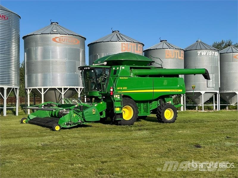 John Deere 9770 STS Mähdrescher