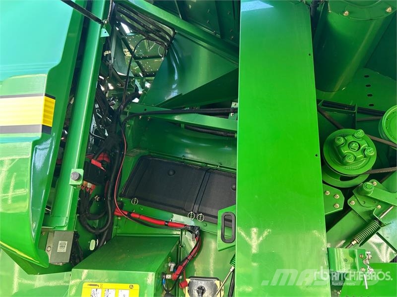 John Deere 9770 STS Mähdrescher