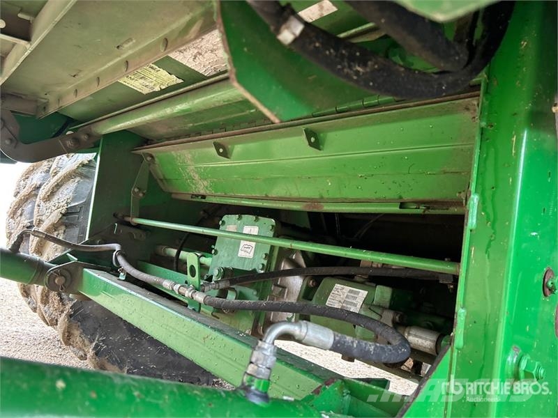 John Deere 9770 STS コンバイン