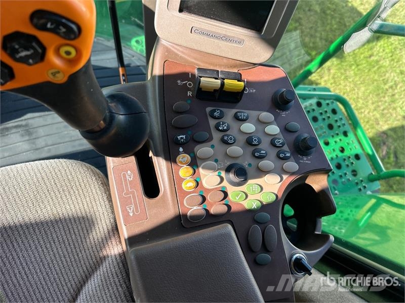 John Deere 9770 STS Mähdrescher