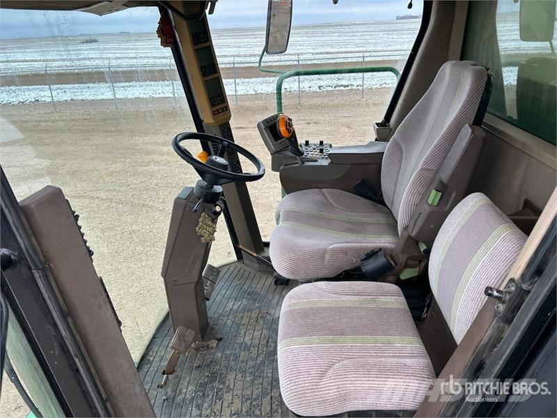 John Deere 9770 STS コンバイン