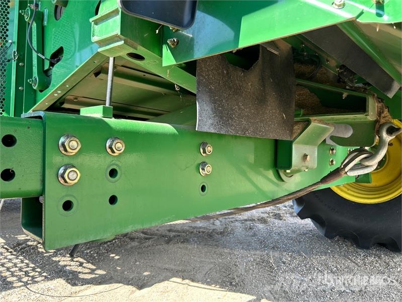 John Deere 9770 STS Mähdrescher