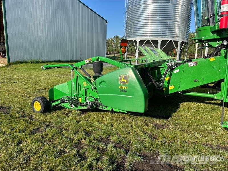 John Deere 9770 STS Mähdrescher