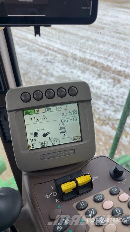 John Deere 9770 STS Combine harvesters