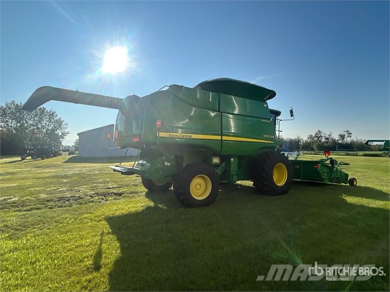 John Deere 9770 STS Mähdrescher