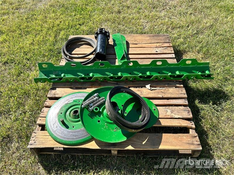 John Deere 9770 STS Combine Parts Muud osad