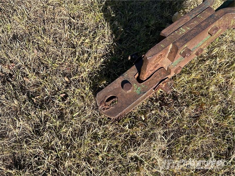 John Deere 98 in 5 Bottom Cultivator Kultivatorji