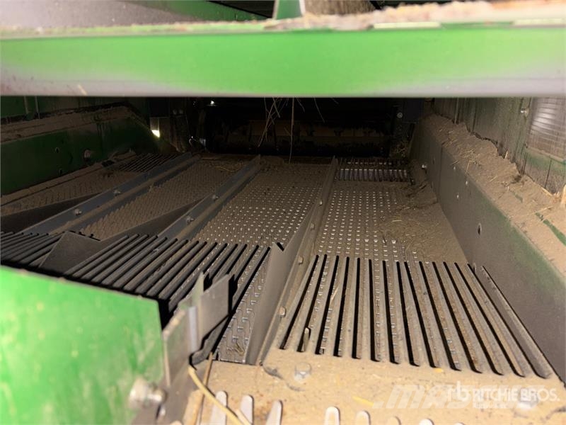 John Deere 9870 STS Kombájnok