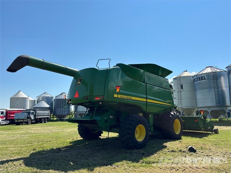 John Deere 9870 STS Зернозбиральні комбайни