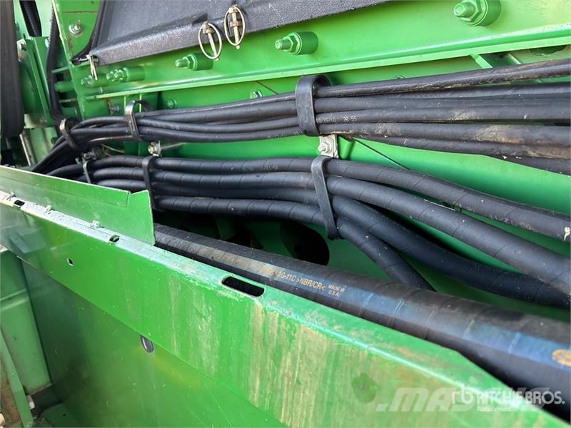 John Deere 9870 STS Mähdrescher