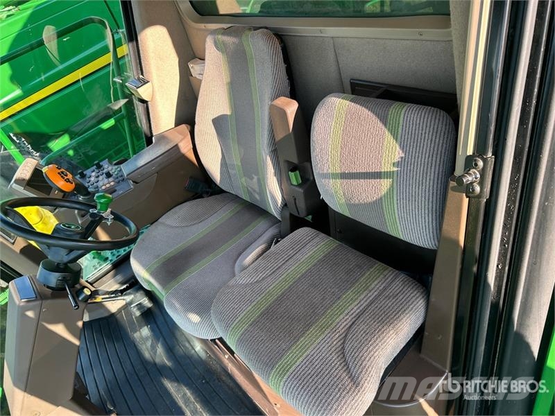 John Deere 9870 STS Зернозбиральні комбайни