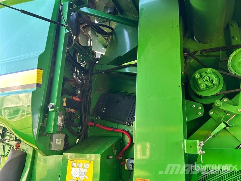 John Deere 9870 STS Зернозбиральні комбайни
