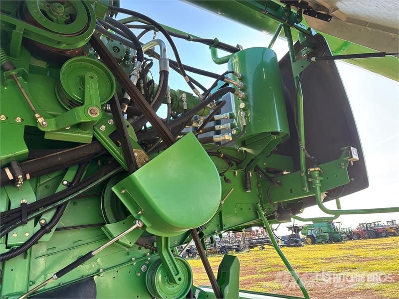 John Deere 9870 STS Mähdrescher
