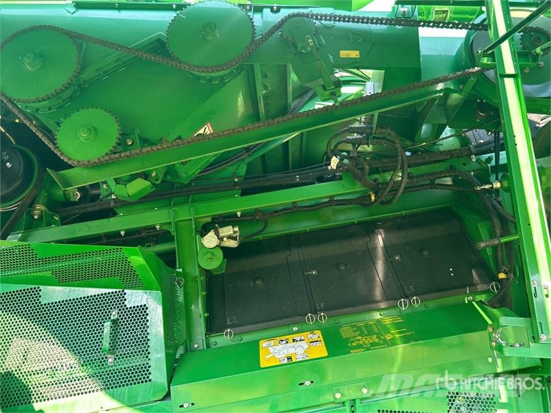 John Deere 9870 STS Зернозбиральні комбайни