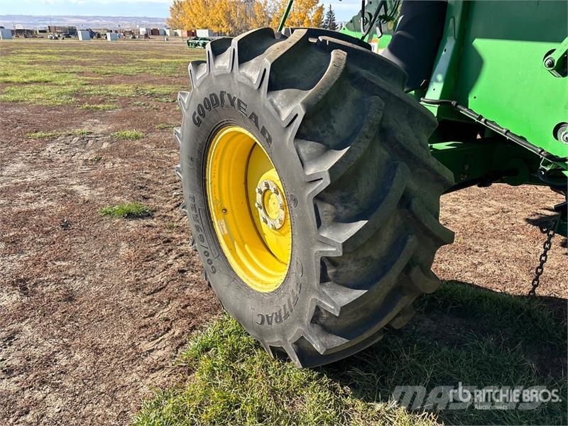 John Deere 9870 STS Mähdrescher