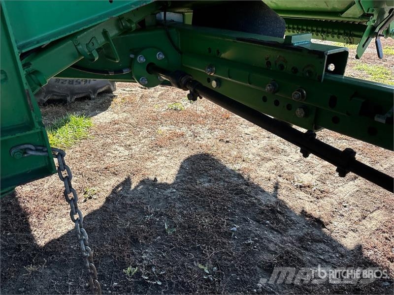 John Deere 9870 STS Mähdrescher