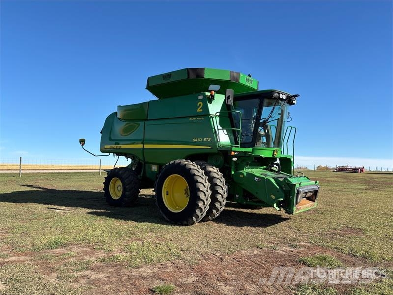 John Deere 9870 STS Mähdrescher