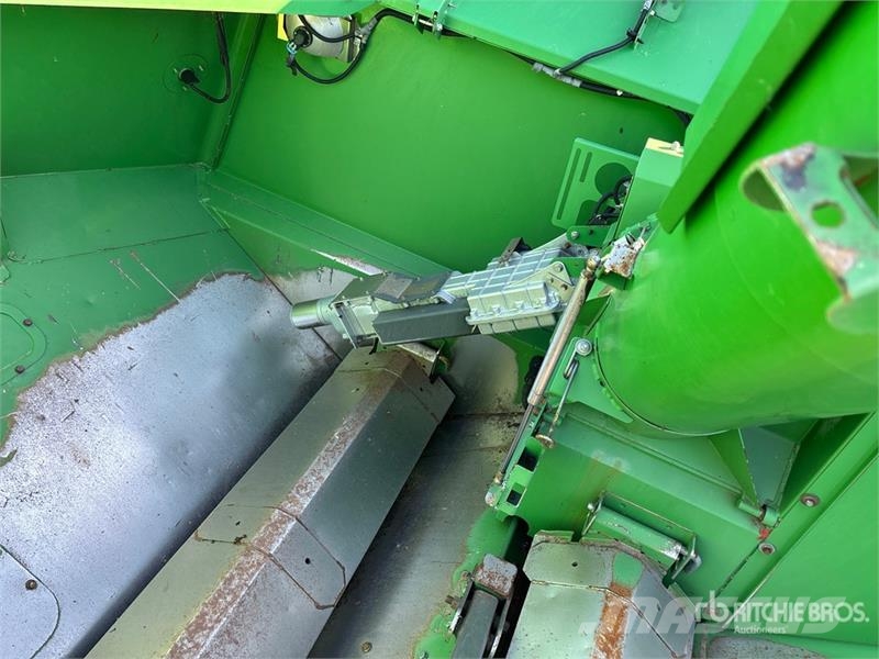 John Deere 9870 STS Mähdrescher