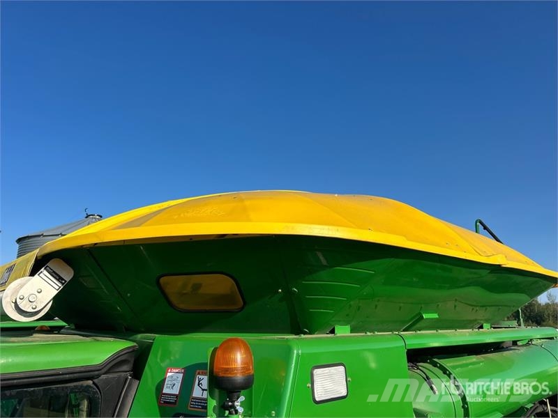 John Deere 9870 STS Зернозбиральні комбайни