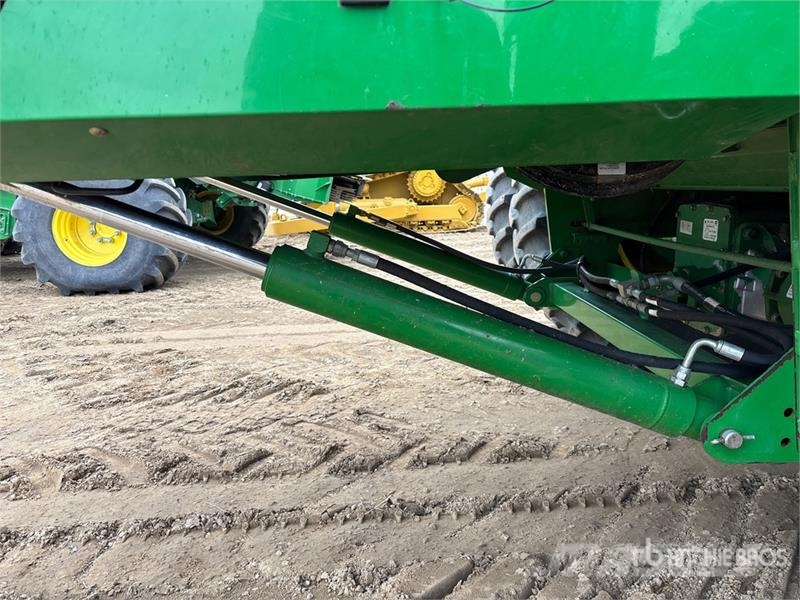 John Deere 9870 STS Kombájnok