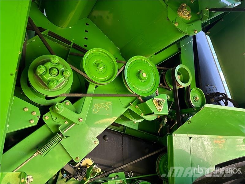 John Deere 9870 STS Зернозбиральні комбайни