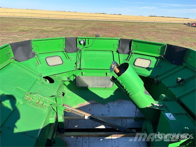 John Deere 9870 STS Mähdrescher