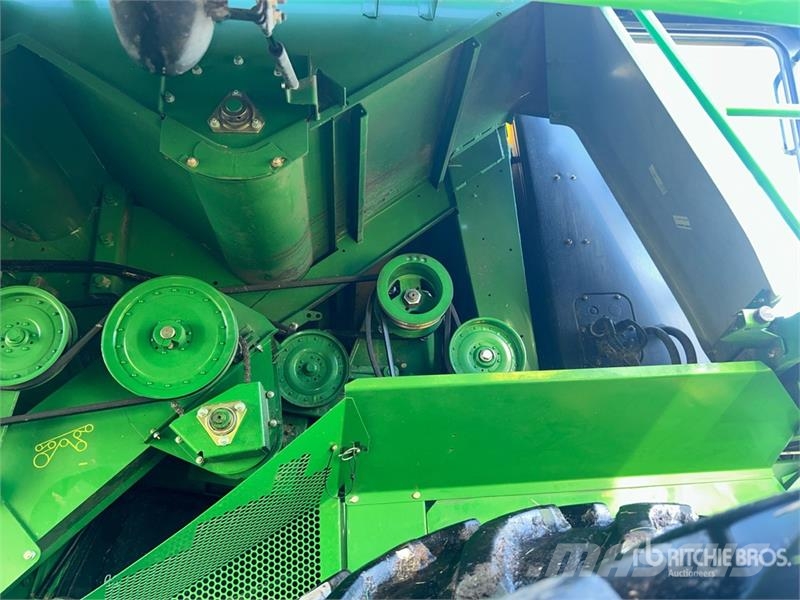 John Deere 9870 STS Зернозбиральні комбайни
