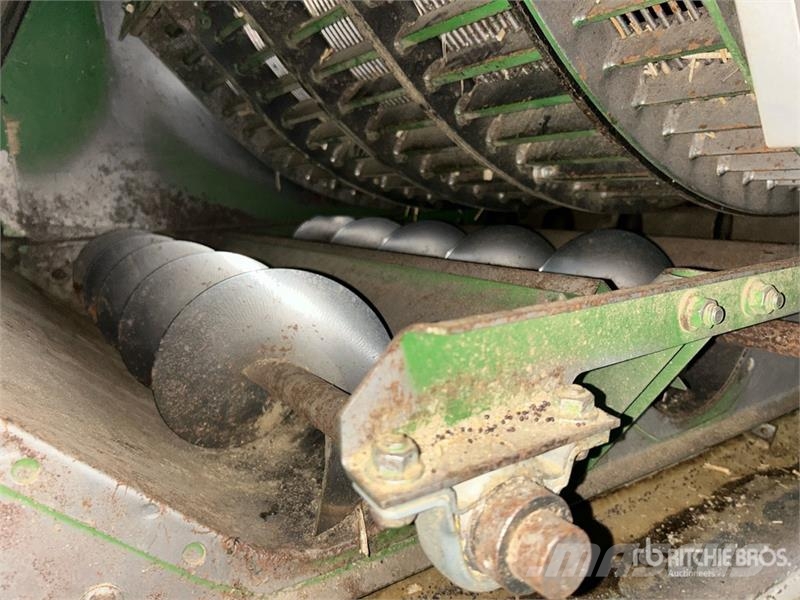 John Deere 9870 STS Зернозбиральні комбайни