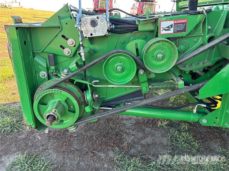 John Deere 9870 STS Mähdrescher