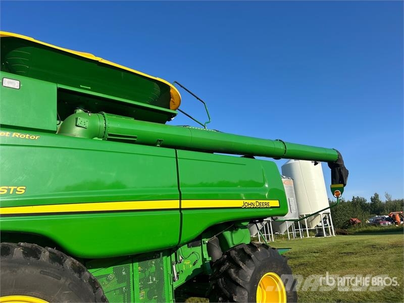 John Deere 9870 STS Зернозбиральні комбайни