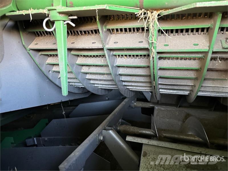 John Deere 9870 STS Mähdrescher
