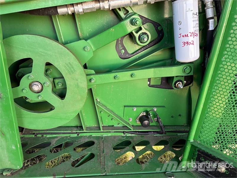 John Deere 9870 STS Mähdrescher