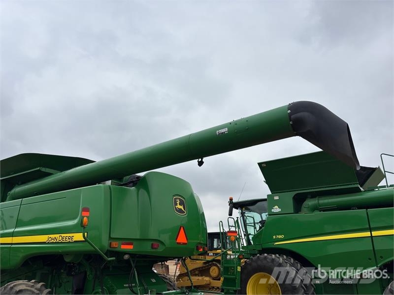 John Deere 9870 STS Kombájnok