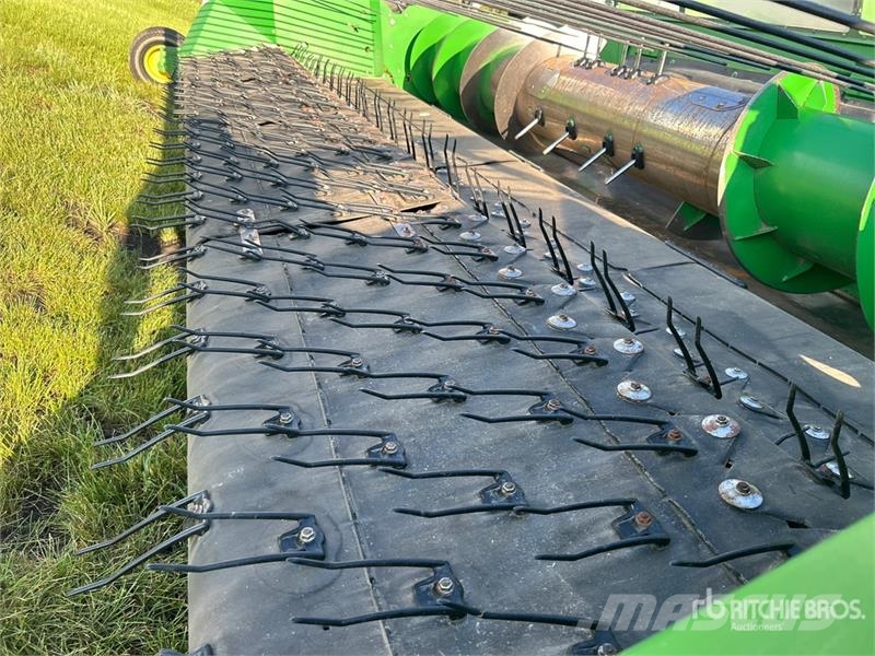 John Deere 9870 STS Зернозбиральні комбайни
