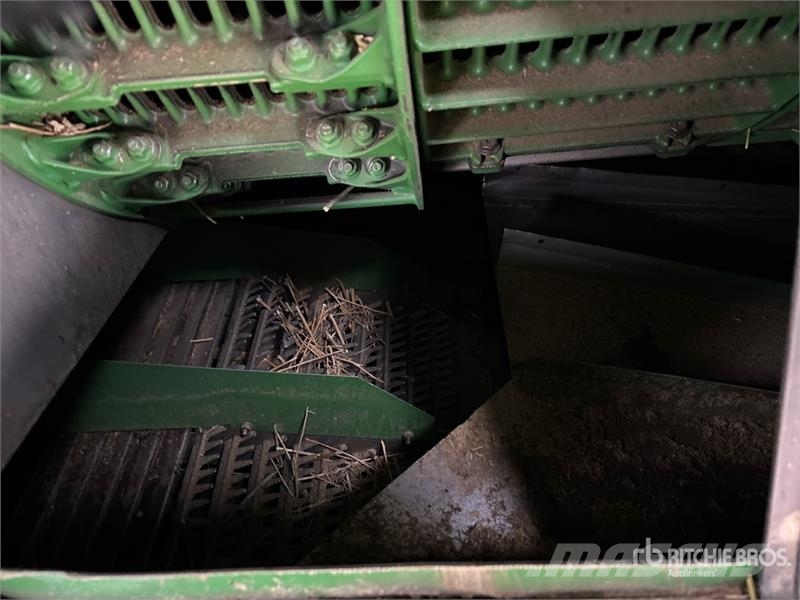 John Deere 9870 STS Kombájnok