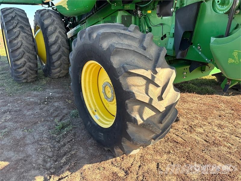 John Deere 9870 STS Mähdrescher