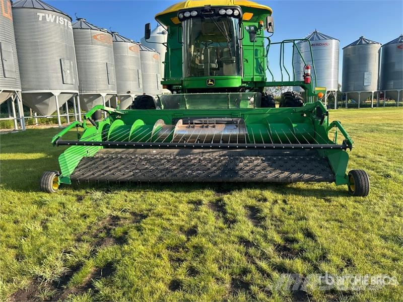 John Deere 9870 STS Зернозбиральні комбайни